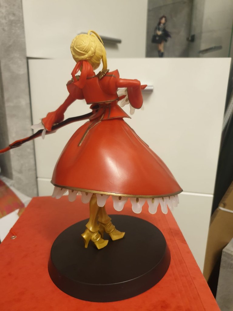 Saber Nero Claudius Figur aus Fate/Extra