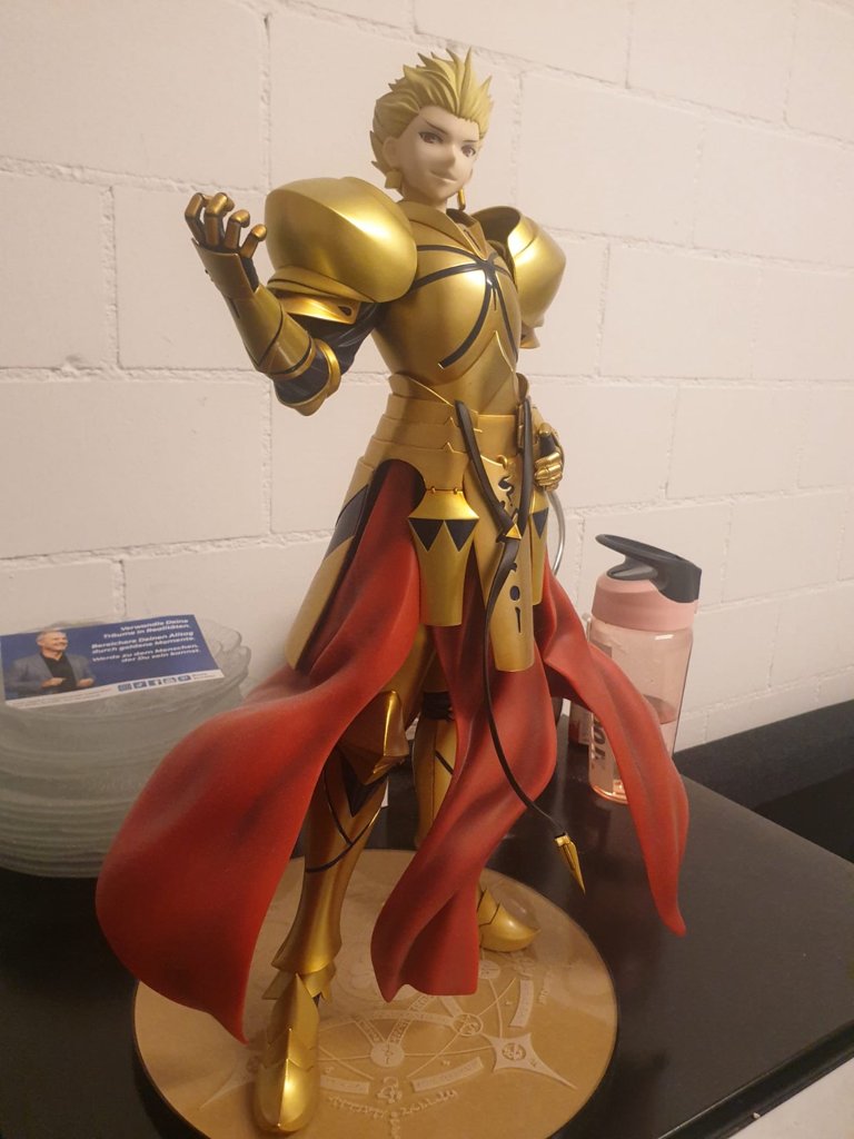 Fate/Stay Night Gilgamesh Figur Sammlerexemplar